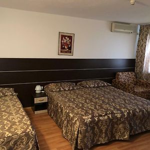 Dreibettzimmer
